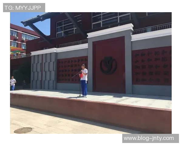 南野拓实谈队长职责与进球感恩队友的真诚心声